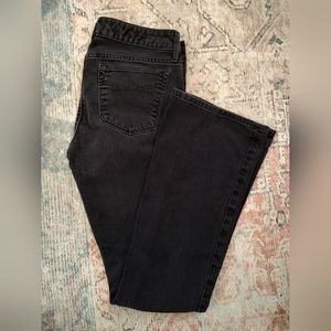 Like new women's black Gap jeans.